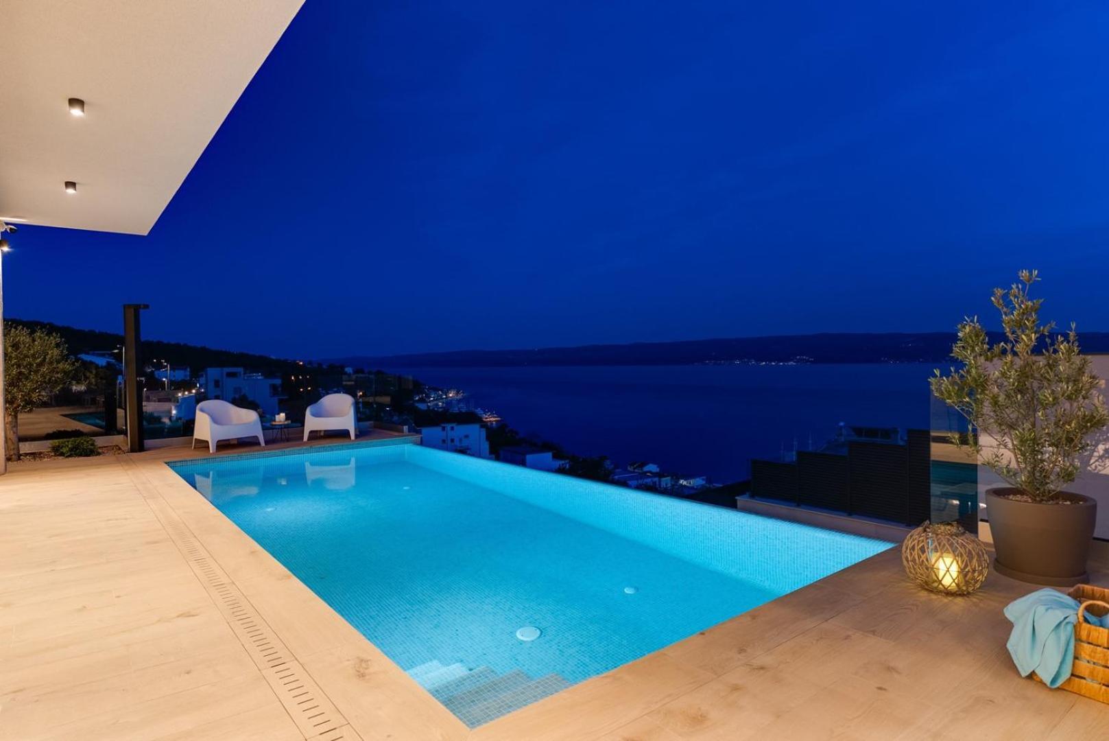 New! Ocean View Villa イェセニツェ エクステリア 写真